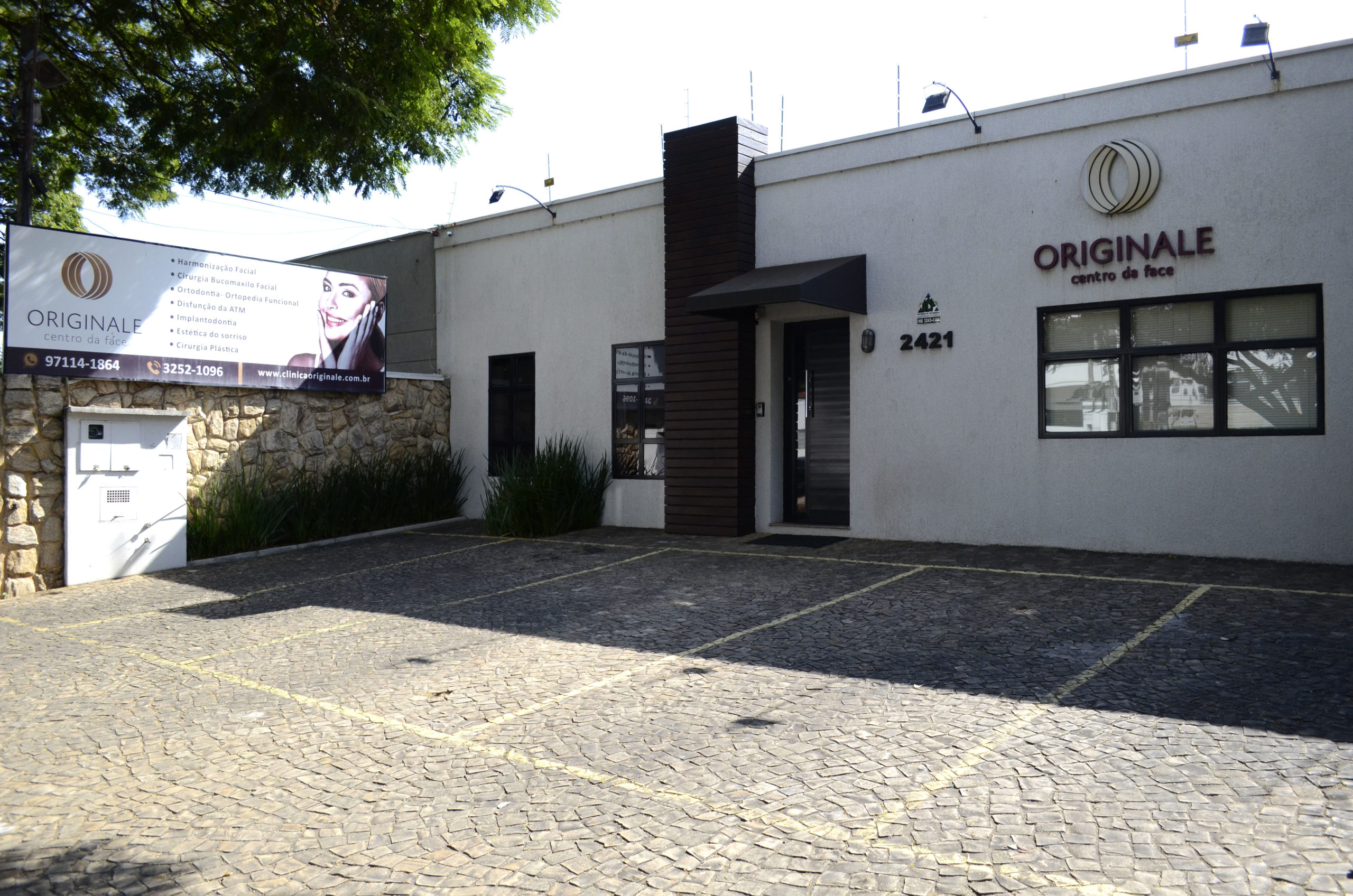 FACHADA (1)